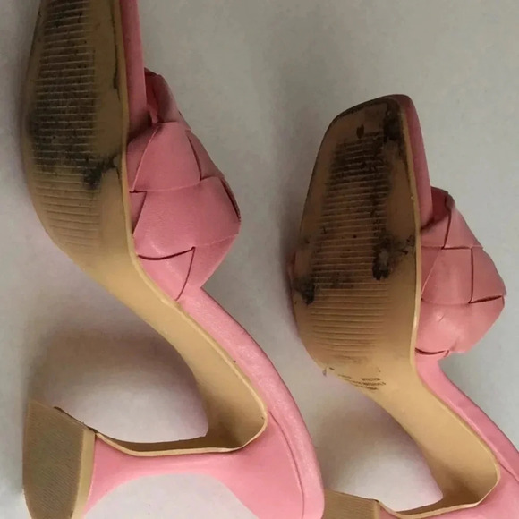 Cape Ribbon Pink SlipOn Sandals - Picture 6 of 8